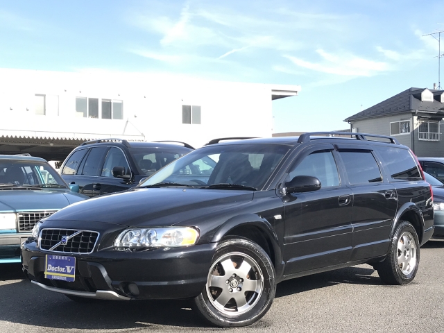 2003(H15)年　ボルボ　ＸＣ７０　Ｄ車　右Ｈ　２．５Ｔ　ＥＴＣ　ナビ　記録簿　当店買取車