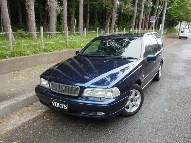 2000年　ボルボ　Ｖ７０　Ｄ車　右Ｈ　最終型クラシック　ワンオーナー・記録簿