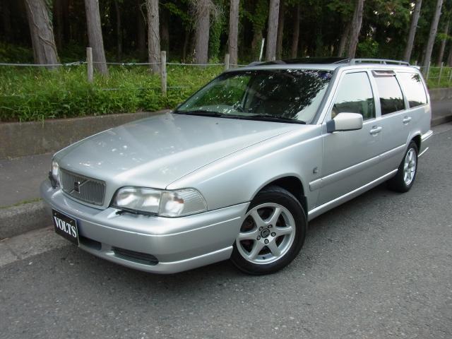 1998年　ボルボ　Ｖ７０　Ｄ車　右Ｈ　２．５　２０Ｖ　ベージュ革　走行５７３００キロ