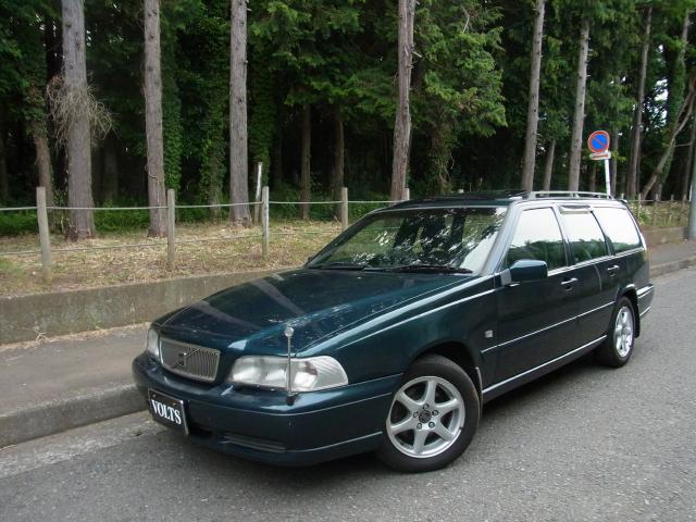 1998年　ボルボ　Ｖ７０　Ｄ車　右Ｈ　エステート　２．５　２０Ｖ　記録簿付き