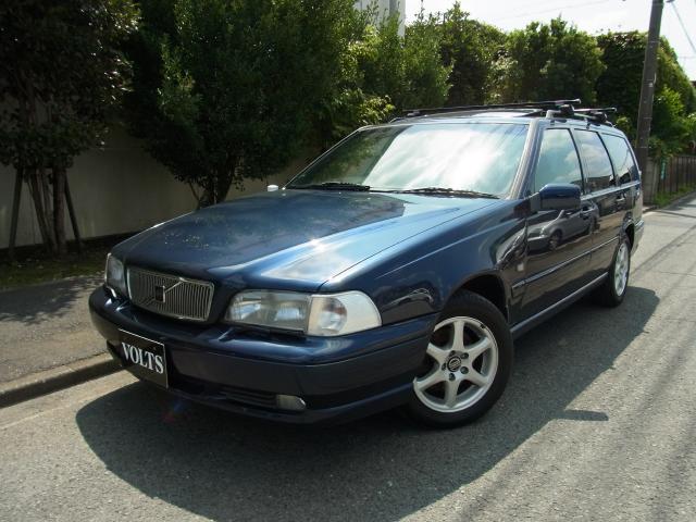 1998年　ボルボ　Ｖ７０　Ｄ車　右Ｈ　２．５　２０Ｖ　人気ダークブルー