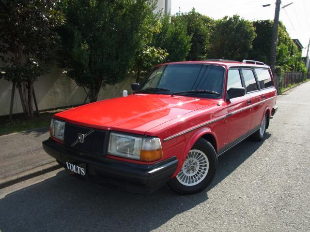 1993年　ボルボ　２４０　Ｄ車　右Ｈ　クラシックＬＴＤ－ＥＤ　ブラック本革シート