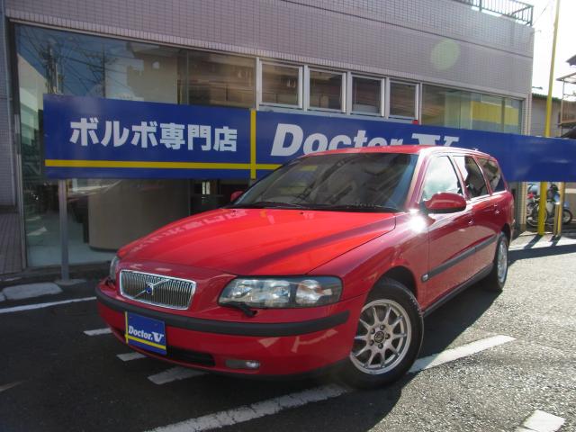 2001年　ボルボ　Ｖ７０Ⅱ　Ｄ車　右Ｈ　２．４　ベージュ本革　ワンオーナー・記録簿