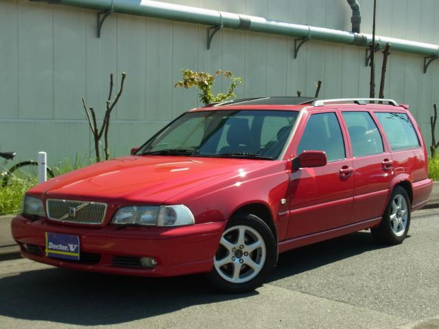 2000年　ボルボ　Ｖ７０　Ｄ車　右Ｈ　最終型クラシック　記録簿付き