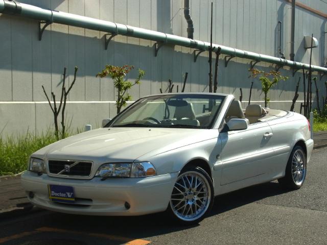 2005年　ボルボ　Ｃ７０　Ｄ車　右Ｈ　Ｔ－５クラシック　電動オープンカー