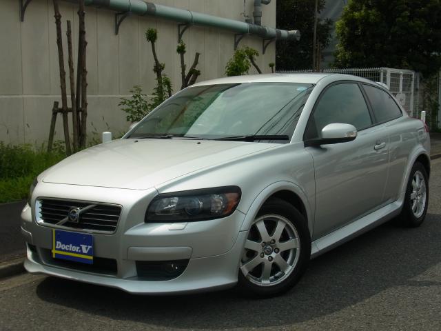 2008年　ボルボ　Ｃ３０　Ｄ車　右Ｈ　２．４ｉ　ＳＥ　ブラック本革　純正ボディキット