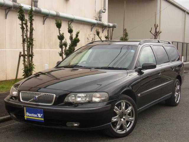 2004年　ボルボ　Ｖ７０Ⅱ　Ｄ車　右Ｈ　特別限定車８００台　ブラックサファイア　取扱説・保証書