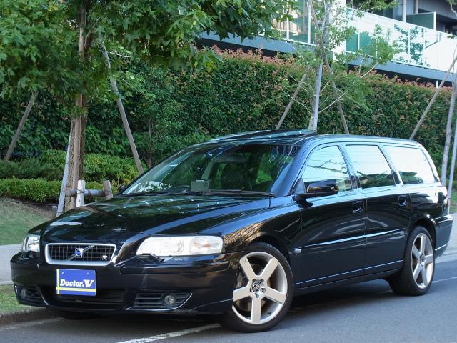 2005年　ボルボ　Ｖ７０Ⅱ　Ｄ車　右Ｈ　【Ｒ－ＡＷＤ】純正ナビ・純正１８インチアルミ付き　★走行４９，７７９ｋｍ！