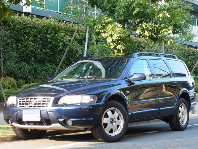 2001年　ボルボ　ＸＣ７０Ⅱ　Ｄ車　右Ｈ　ＸＣ　ＡＷＤ　２．４Ｔ　クロスカントリー　取扱説明書　ＤＶＤナビ　純正ＡＷ　キーレス