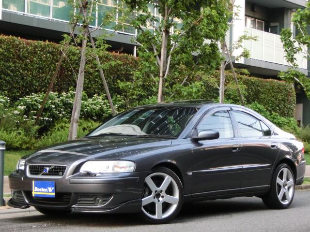 2004年　ボルボ　Ｓ６０　Ｄ車　右Ｈ　Ｒ　ＡＷＤ【　特別受注生産限定車】大人気カラー！！　多数記録簿付！