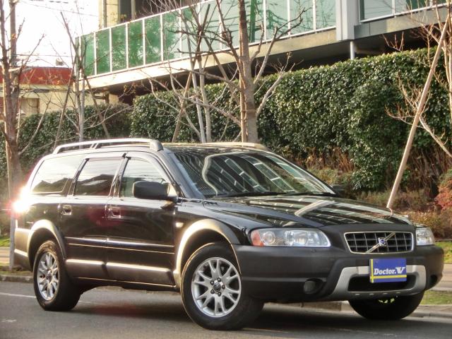 2005年　ボルボ　ＸＣ７０Ⅱ　Ｄ車　右Ｈ　２．５Ｔ　ＡＷＤ　内外装美車（＊＾＿＾＊）　車検２６年９月まで