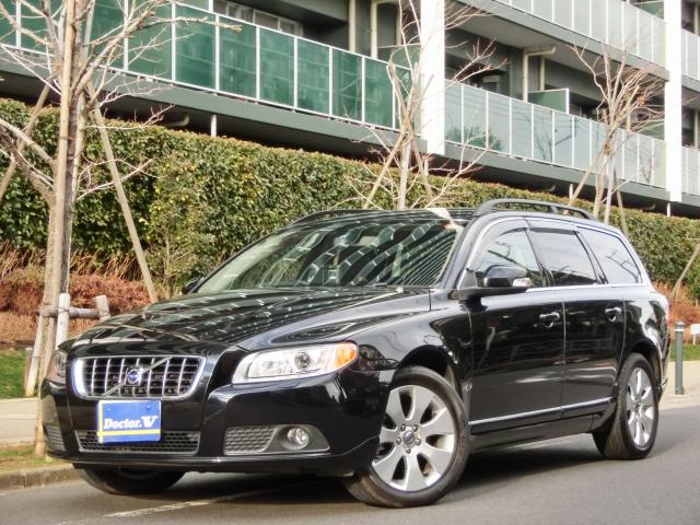 2009年　ボルボ　Ｖ７０Ⅲ　Ｄ車　右Ｈ　２．５Ｔ　ＬＥ　パワーゲート　１オーナー　黒本革