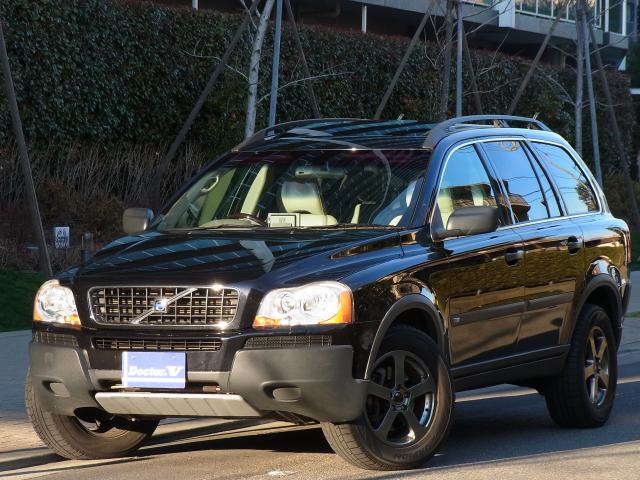 2004年　ボルボ　ＸＣ９０　Ｄ車　右Ｈ　【２．５Ｔ】ＡＷＤ　記録簿　７人乗　ベージュ本革　Ｓ／Ｒ