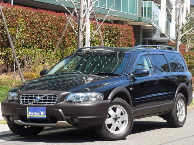 2003年　ボルボ　ＸＣ７０Ⅱ　Ｄ車　右Ｈ　【２．５Ｔ】フルタイム４ＷＤ　高評価点！内外装美車☆　新車保証書　取説