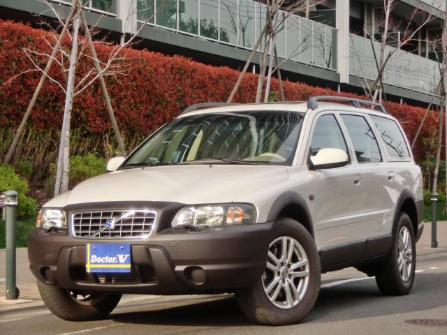 2003年　ボルボ　ＸＣ７０Ⅱ　Ｄ車　左Ｈ　２．５Ｔ【稀少１オーナー車＆左ハンドル】実走行２万キロ代☆　記録簿・保証書