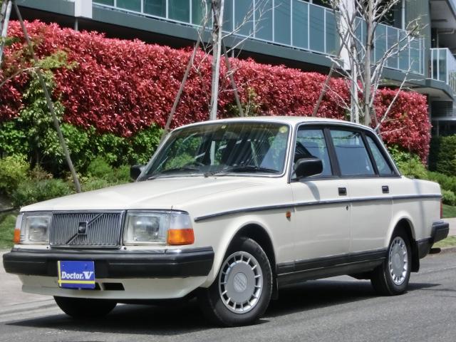 1990年　ボルボ　２４０セダン　Ｄ車　右Ｈ　ＧＬ　前後サスペンション交換済み　ノーマル・オリジナル