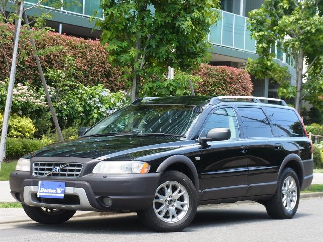 2005年　ボルボ　ＸＣ７０Ⅱ　Ｄ車　右Ｈ　２．５Ｔ【特別限定車ノルディックＥＤ】純正ＨＤＤナビ搭載　サンルーフ＆フォグランプ