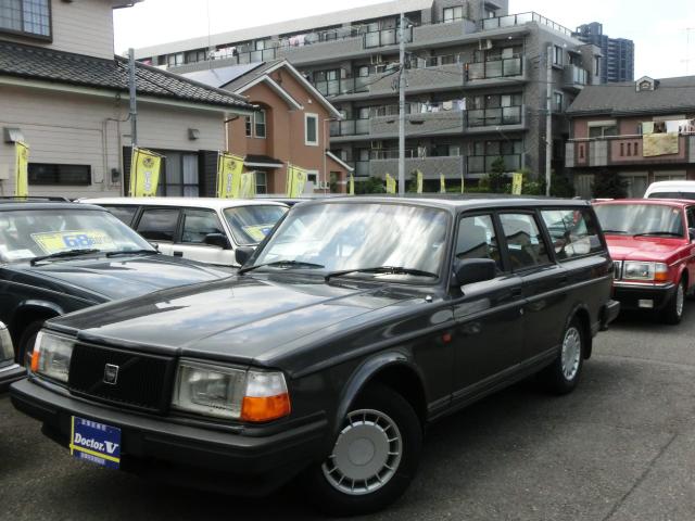 1993年　ボルボ　２４０ワゴン　　Ｄ車　右Ｈ　【最終モデル　ＴＡＣＫ】　ワンオーナー車☆