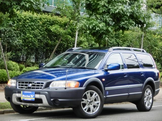 2006年　ボルボ　ＸＣ７０Ⅱ　Ｄ車　右Ｈ　２．５Ｔ　オーシャンレースＬＴＤ【４００台限定車】　サンルーフ・黒本革