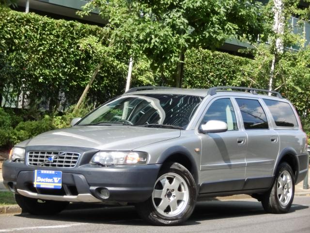 2001年　ボルボ　ＸＣ７０Ⅱ　Ｄ車　右Ｈ　２．４　記録簿（Ｈ１４．１６．１８．１９．２２．２４）付　ＨＤＤナビ地デジＥＴＣ