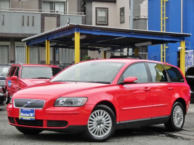 2005年　ボルボ　Ｖ５０　Ｄ車　右Ｈ　２．４【１オーナー】純正ＨＤＤナビ装備　記録簿・保証書付