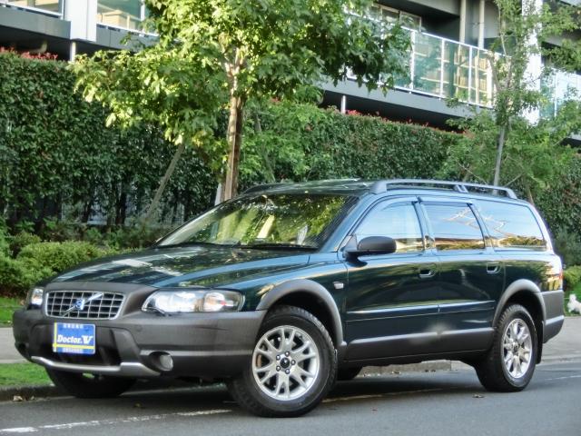 2004年　ボルボ　ＸＣ７０Ⅱ　Ｄ車　右Ｈ　２．５Ｔ　ＡＷＤ　ワンオーナー　記録簿・取説有