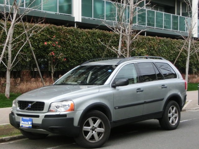 2004年　ボルボ　ＸＣ９０　Ｄ車　右Ｈ　【２．５Ｔ　ＡＷＤ】バックカメラ搭載　保証書・取説付