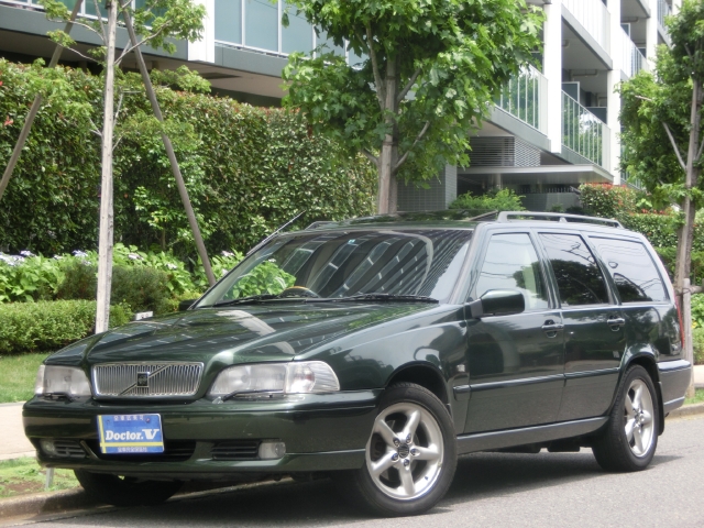 1998年　ボルボ　Ｖ７０Ⅰ　Ｄ車　右Ｈ　ＡＷＤ　記録簿・取説付