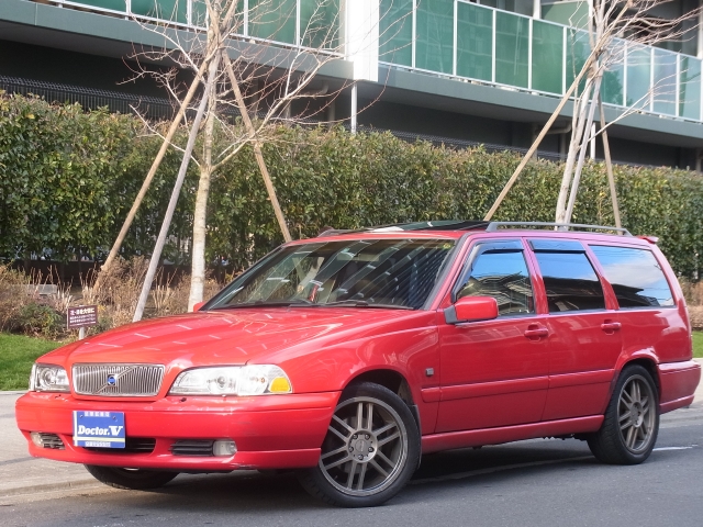 1999年　ボルボ　Ｖ７０Ⅰ　Ｄ車　右Ｈ　【ノルディック】社外ホイール装備　電動サンルーフ装備