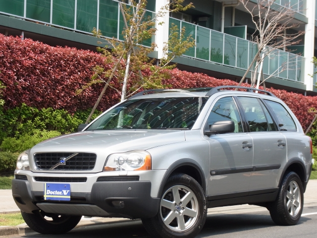 2004年　ボルボ　ＸＣ９０　Ｄ車　右Ｈ　【２．５Ｔ　ＡＷＤ】乗車定員７名　サンルーフ付