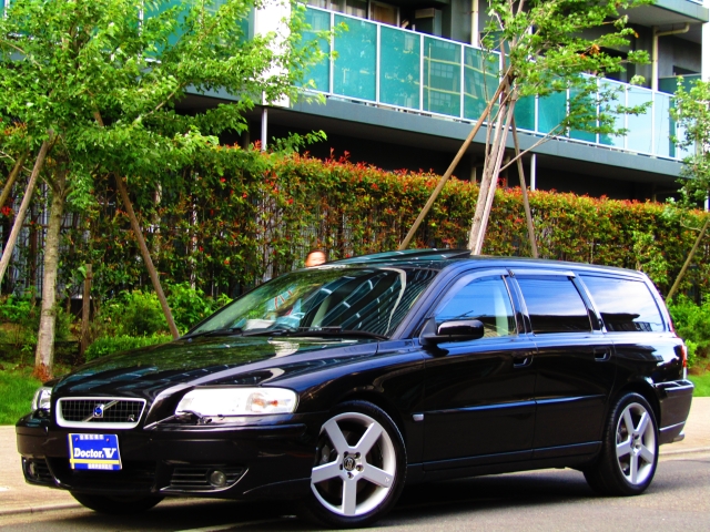 2006年　ボルボ　Ｖ７０Ⅱ　Ｄ車　右Ｈ　【限定車Ｒ　ＡＷＤ】２００６年モデル　受注生産ラストモデル