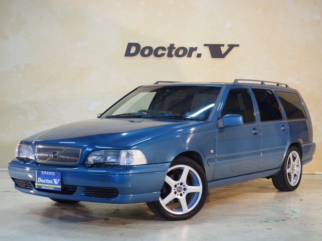 1998年　ボルボ　Ｖ７０Ⅰ　Ｄ車　右Ｈ　【２．５エステート】稀少ボディーカラー　純正ホイール着用