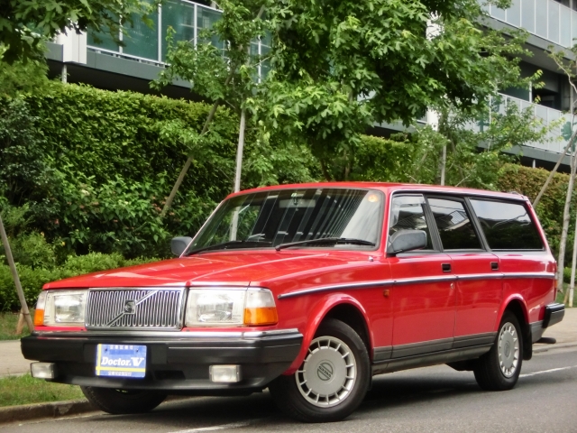 1992年　ボルボ　２４０　Ｄ車　右Ｈ　【ＧＬ】記録簿有　当店買取車輌