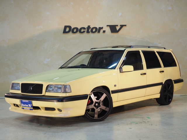 1995年　ボルボ　８５０　Ｄ車　右Ｈ　【特別限定車　Ｔ－５Ｒ】　クローム１８インチアルミ！