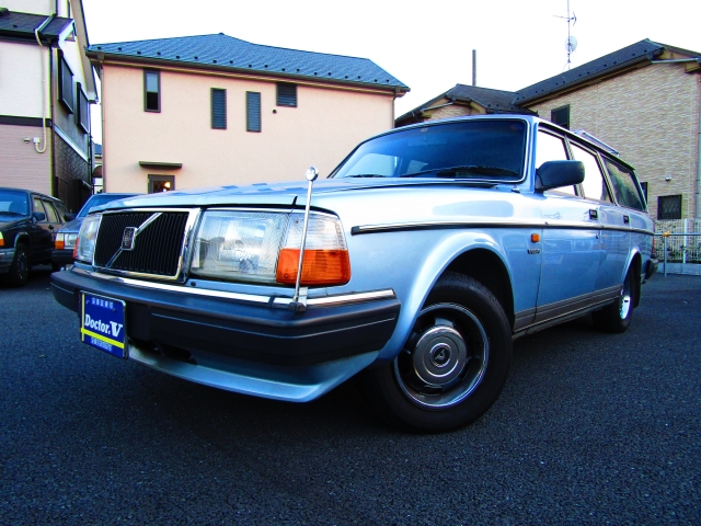1989年　ボルボ　２４０ワゴン　Ｄ車　右Ｈ　ＧＬ　当店直買取車輌