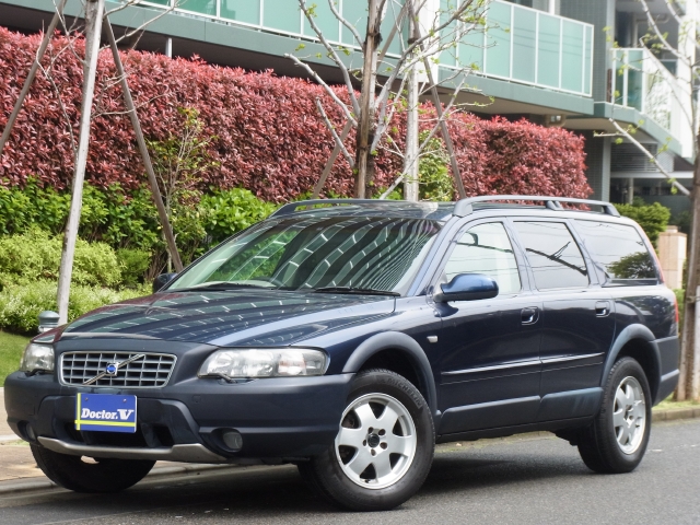 2002年　ボルボ　ＸＣ７０Ⅱ　Ｄ車　右Ｈ　２．４Ｔ　純正ＡＷ　ナビ　ＥＴＣ