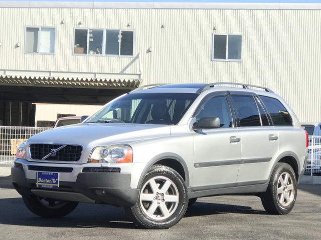 2004年　ボルボ　ＸＣ９０　Ｄ車　右Ｈ　２．５Ｔ　ＡＷＤ【３列７人乗り】　ウッドコンビステアリング