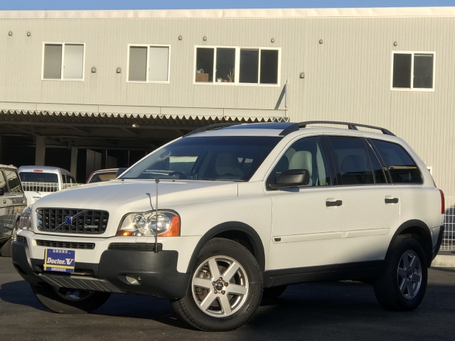 2004年　ボルボ　ＸＣ９０　Ｄ車　右Ｈ　２．５Ｔ　ＡＷＤ　サンルーフ　７人乗り　フルタイム４ＷＤ　ＥＴＣ付