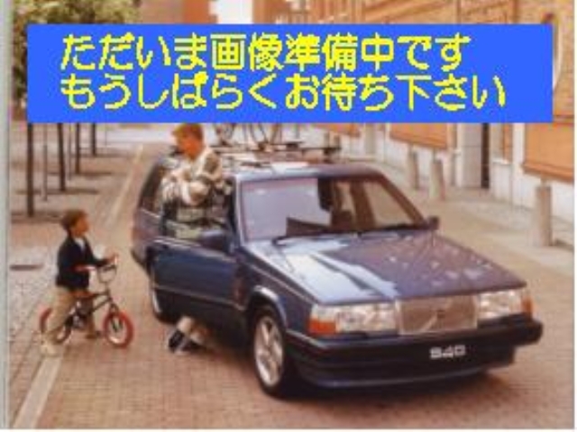 1997年　ボルボ　９４０　Ｄ車　右Ｈ　クラシックエステート【７人乗り】　記録簿・保証書