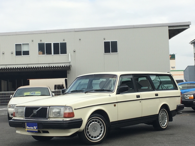 1990年　ボルボ　２４０ワゴン　Ｄ車　右Ｈ　ＧＬ　エステート　当店オススメ車